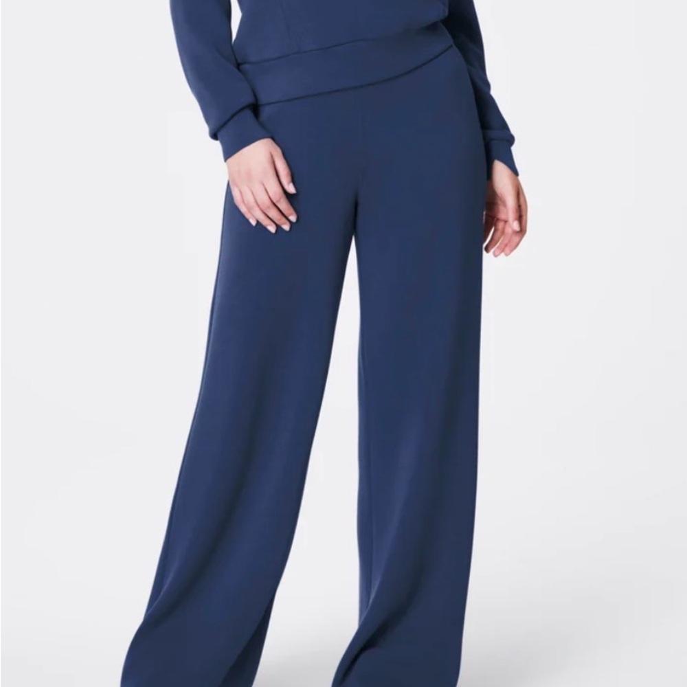 Spanx AirEssentials Wide Leg Pants